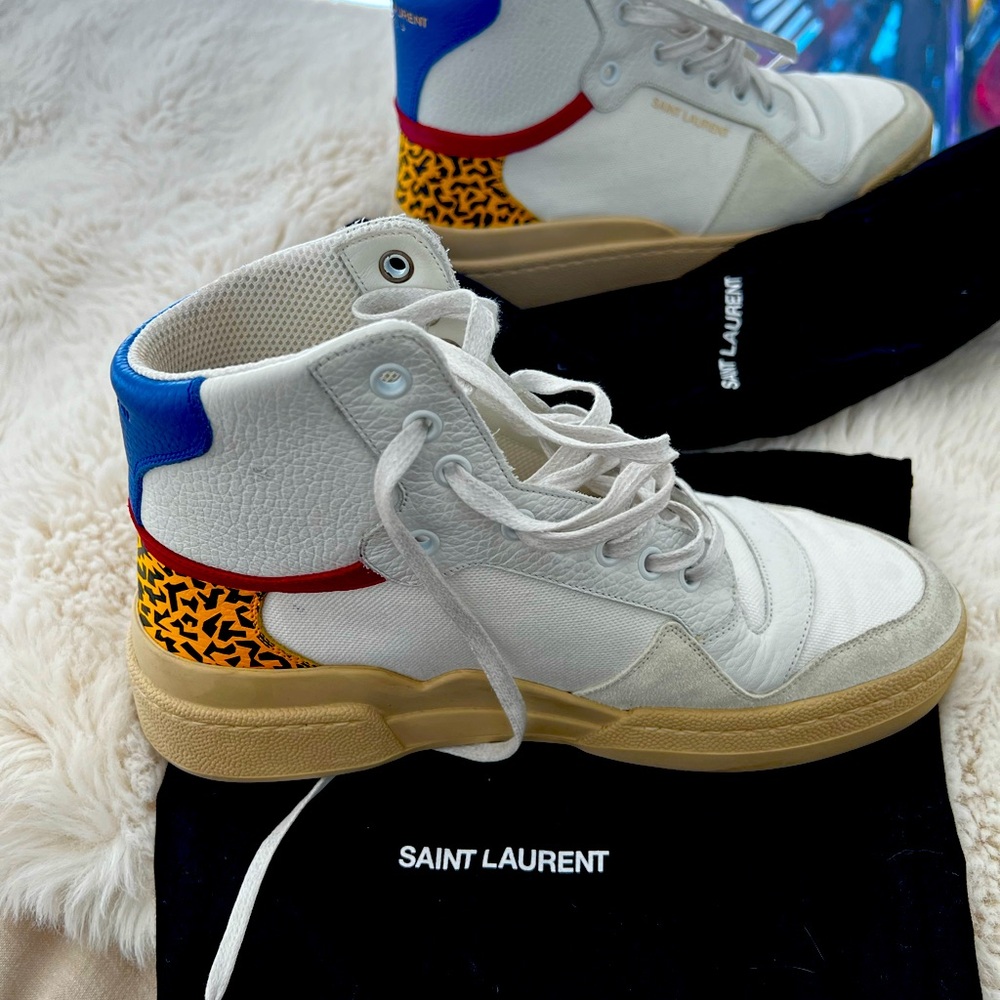 Luxury sneakers Saint Lauren, almost new